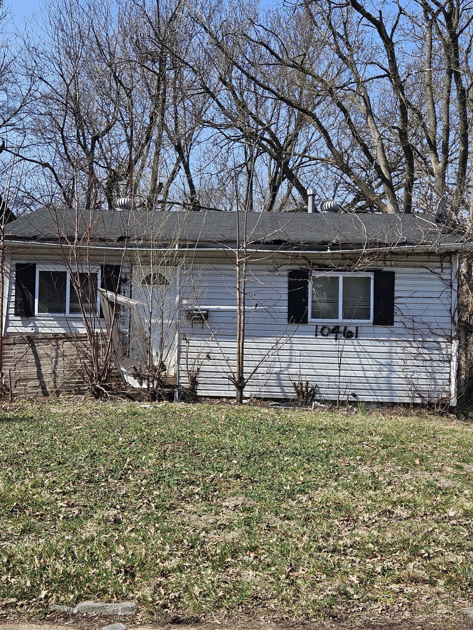 2 Bed 1 Bath Lord Dr