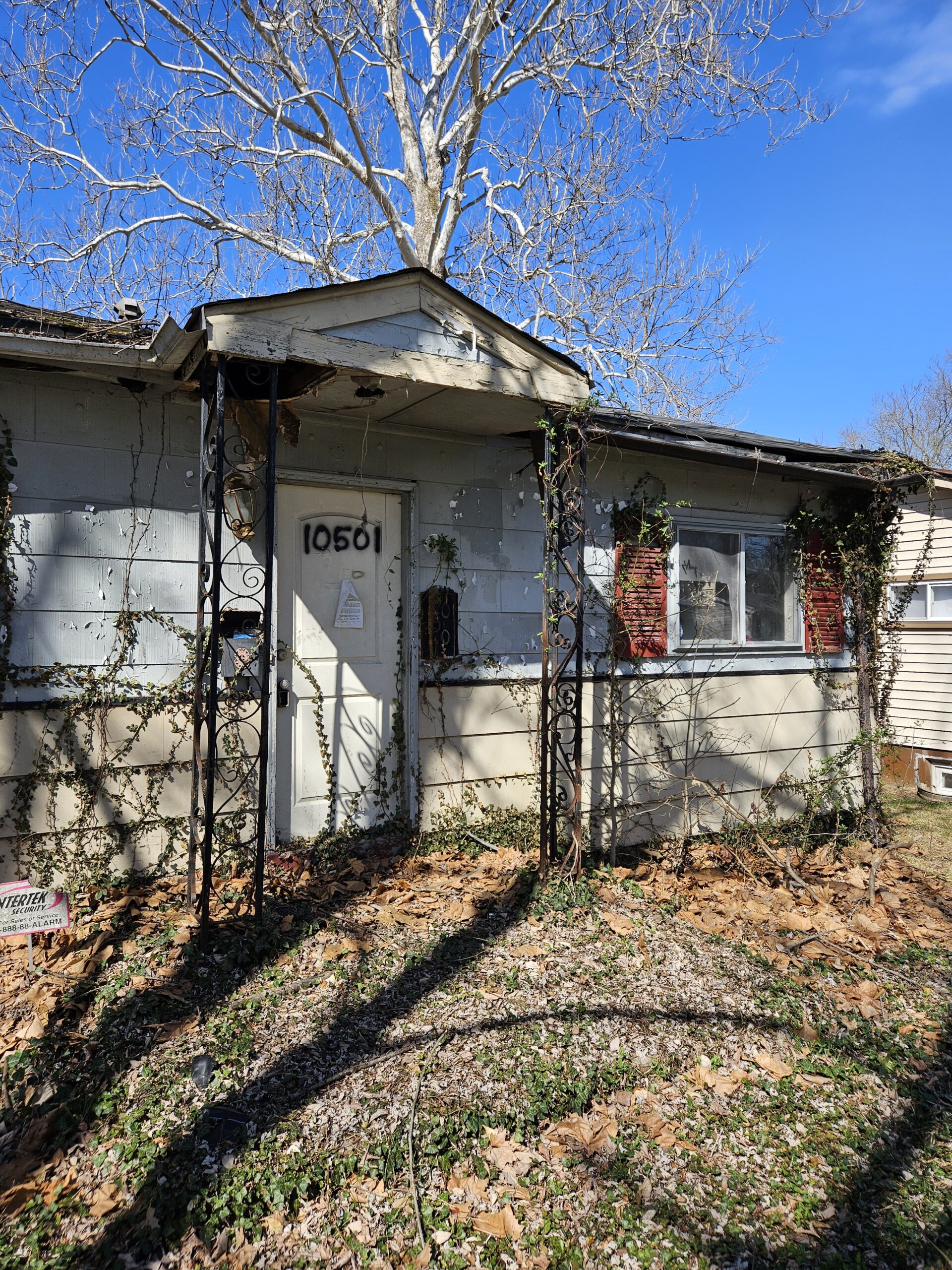 2 bed 1 bath Earl Dr